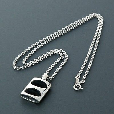 シルバーネックレス