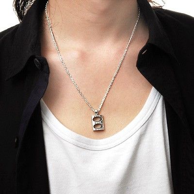 シルバーネックレス