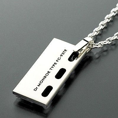 シルバーネックレス