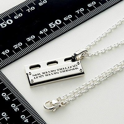 シルバーネックレス