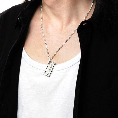 シルバーネックレス