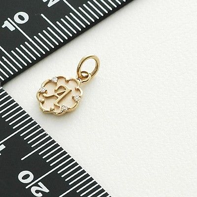 イエローゴールドペンダントトップ