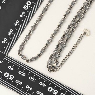 シルバーネックレス