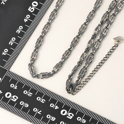 シルバーネックレス