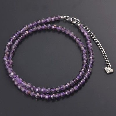 ストーンネックレス