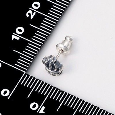 シルバースタッドピアス(片耳用)