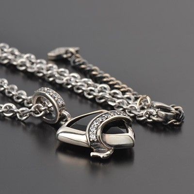 シルバーネックレス