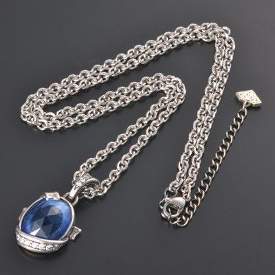 シルバーネックレス