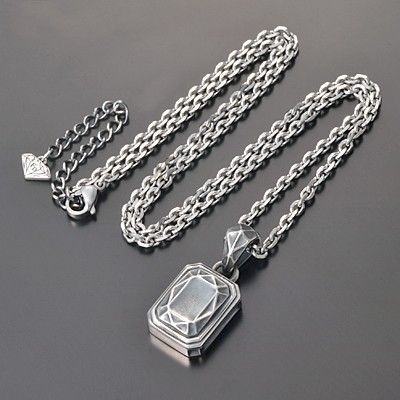 シルバーネックレス