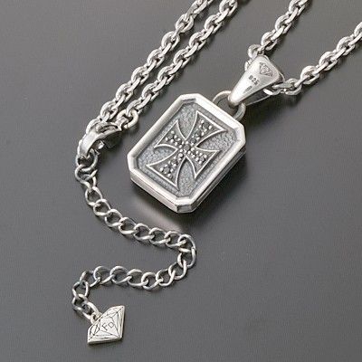 シルバーネックレス