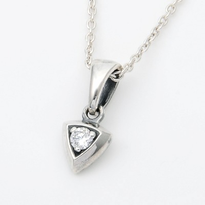 シルバーネックレス