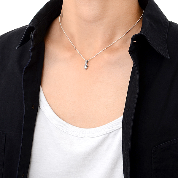 シルバーネックレス