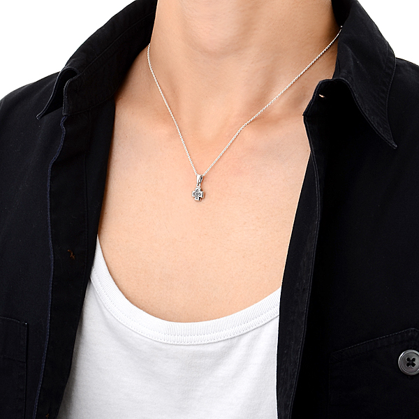 シルバーネックレス