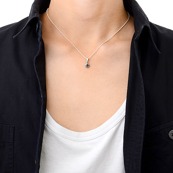 シルバーネックレス