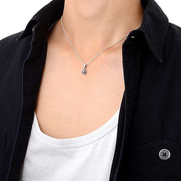 シルバーネックレス