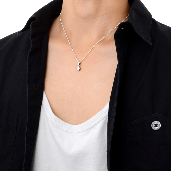 シルバーネックレス