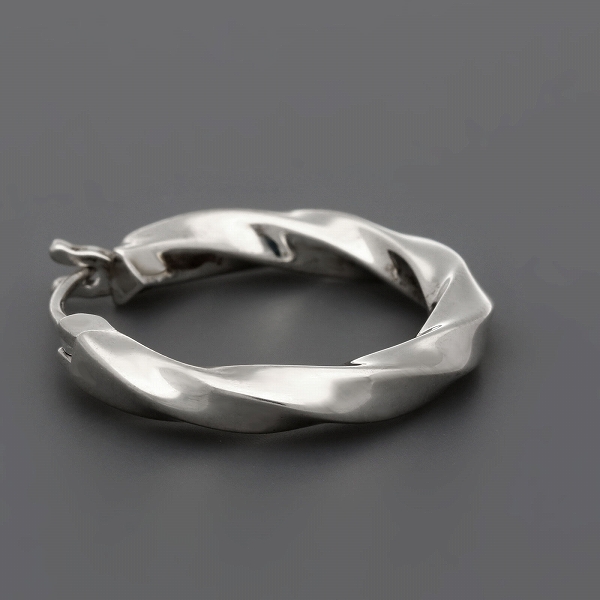 シルバーピアス