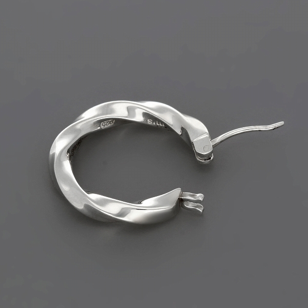 シルバーピアス