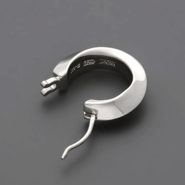 シルバーピアス