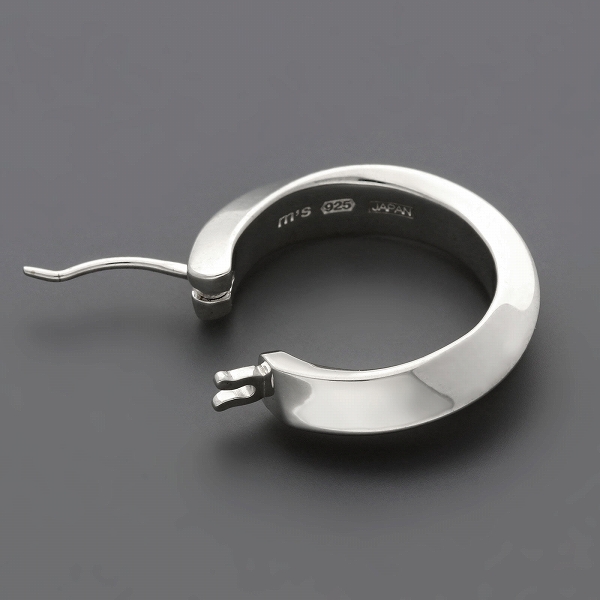 シルバーピアス