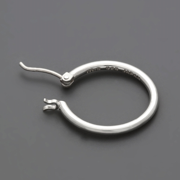 シルバーピアス