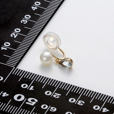 イエローゴールドイヤリング