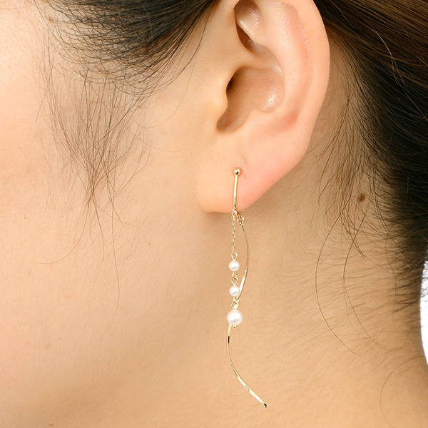 イエローゴールドイヤリング