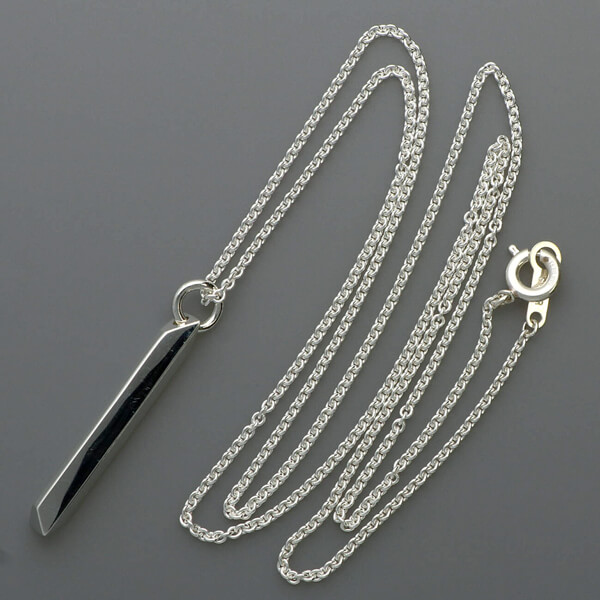 シルバーネックレス