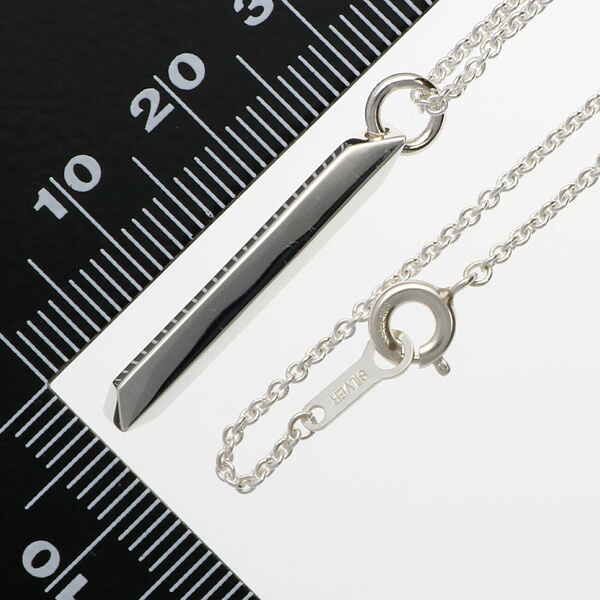 シルバーネックレス