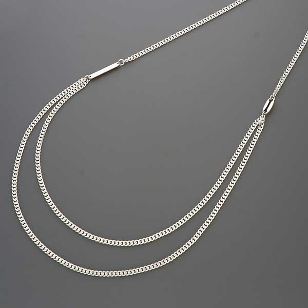 シルバーネックレス