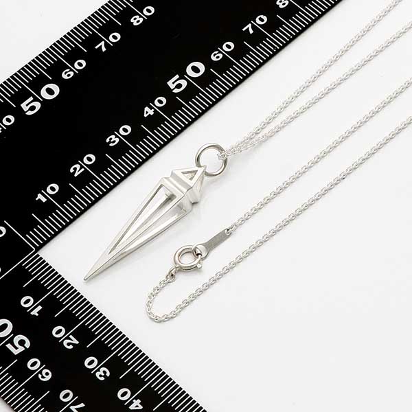 シルバーネックレス