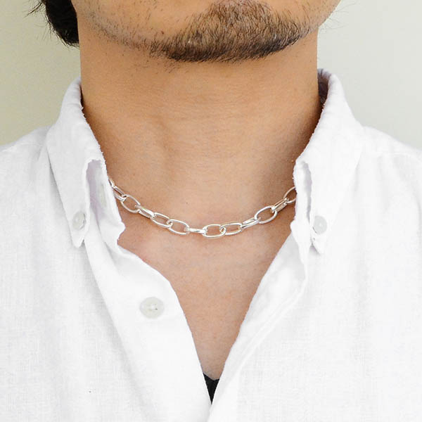 シルバーネックレス