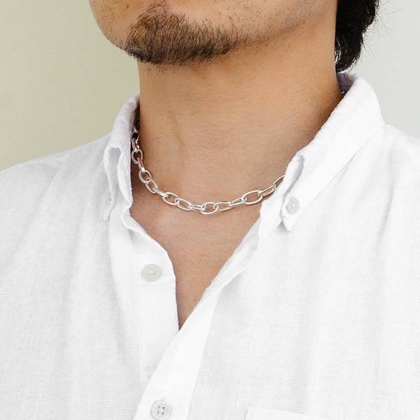 シルバーネックレス