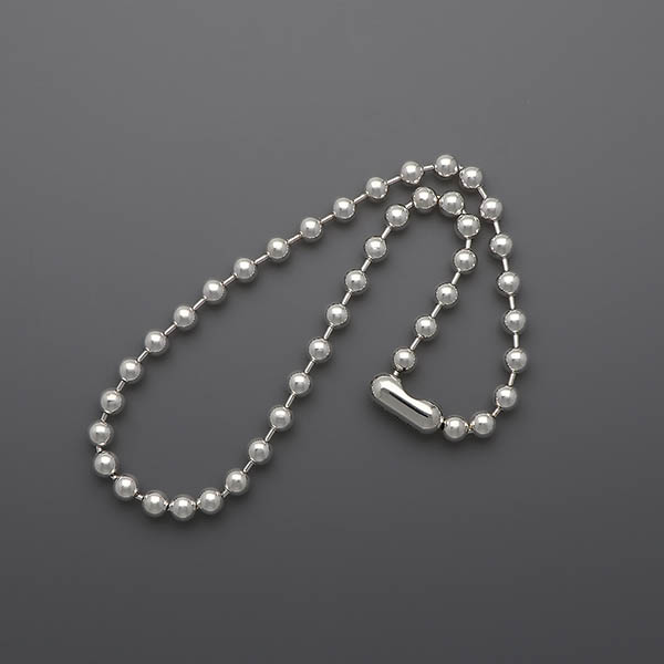 シルバーネックレス