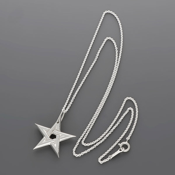 シルバーネックレス