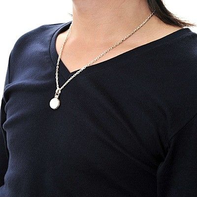 シルバーネックレス