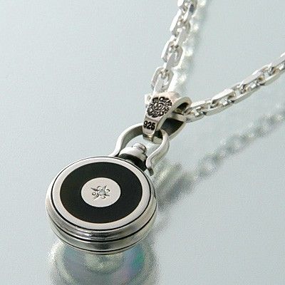 シルバーネックレス