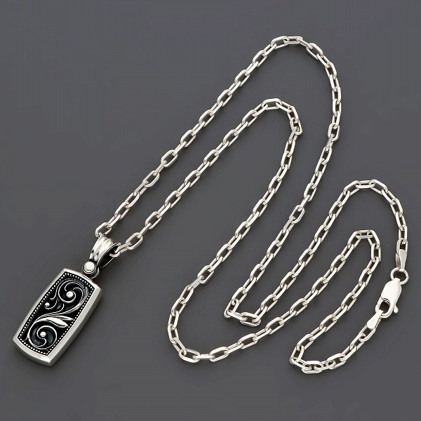 シルバーネックレス