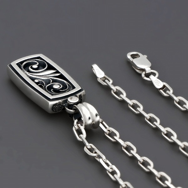 シルバーネックレス