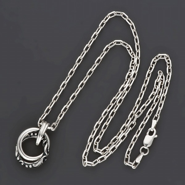 シルバーネックレス