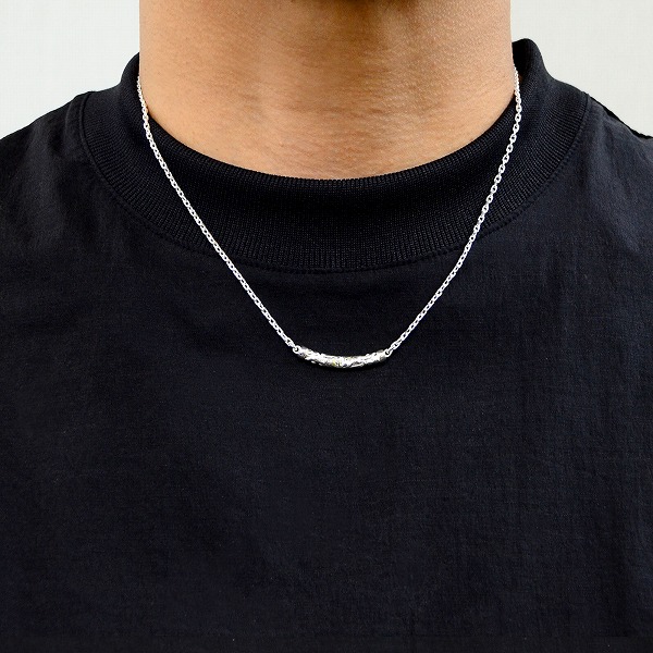 シルバーネックレス