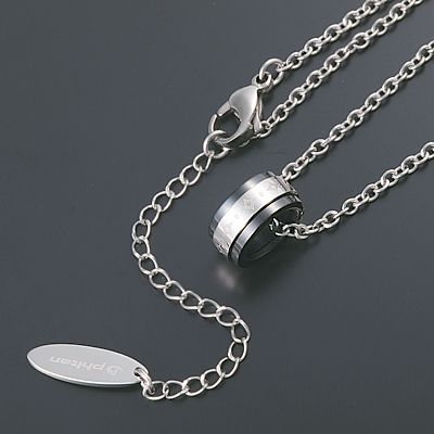 チタンネックレス