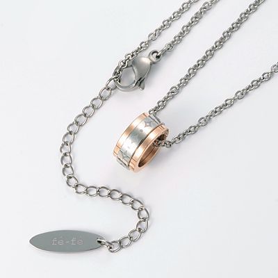 チタンネックレス