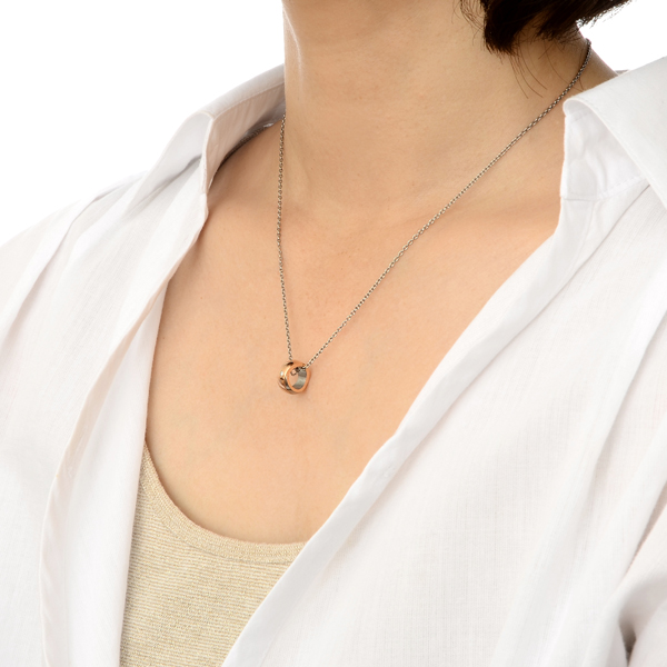 チタンネックレス