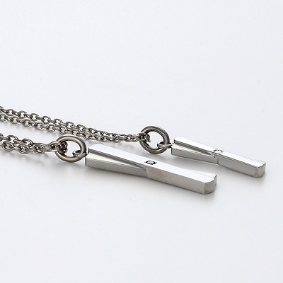 チタンペアネックレス