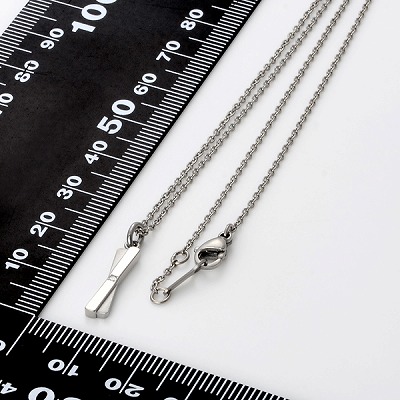 チタンネックレス