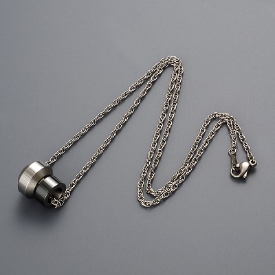 チタンネックレス