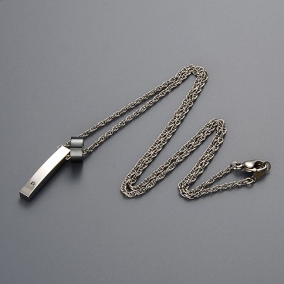 チタンネックレス