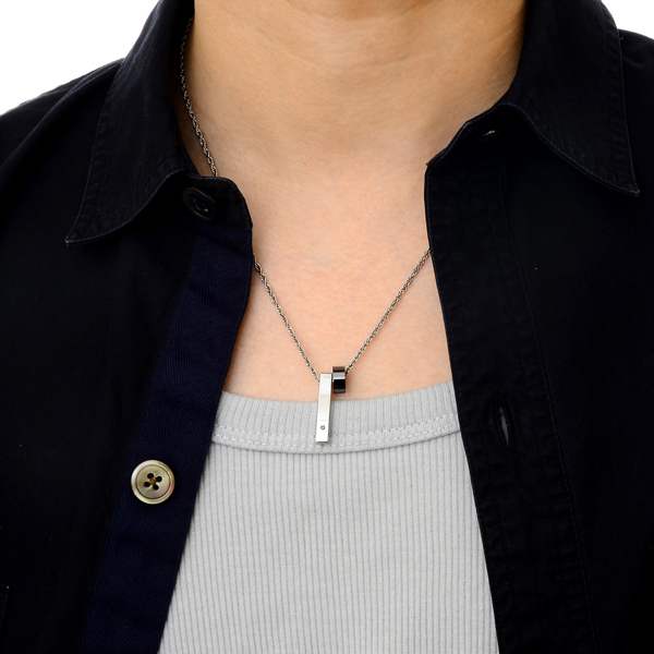 チタンネックレス