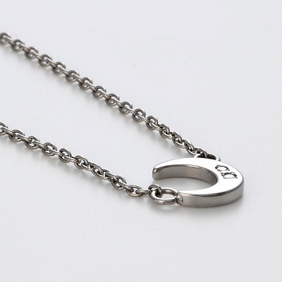 チタンネックレス